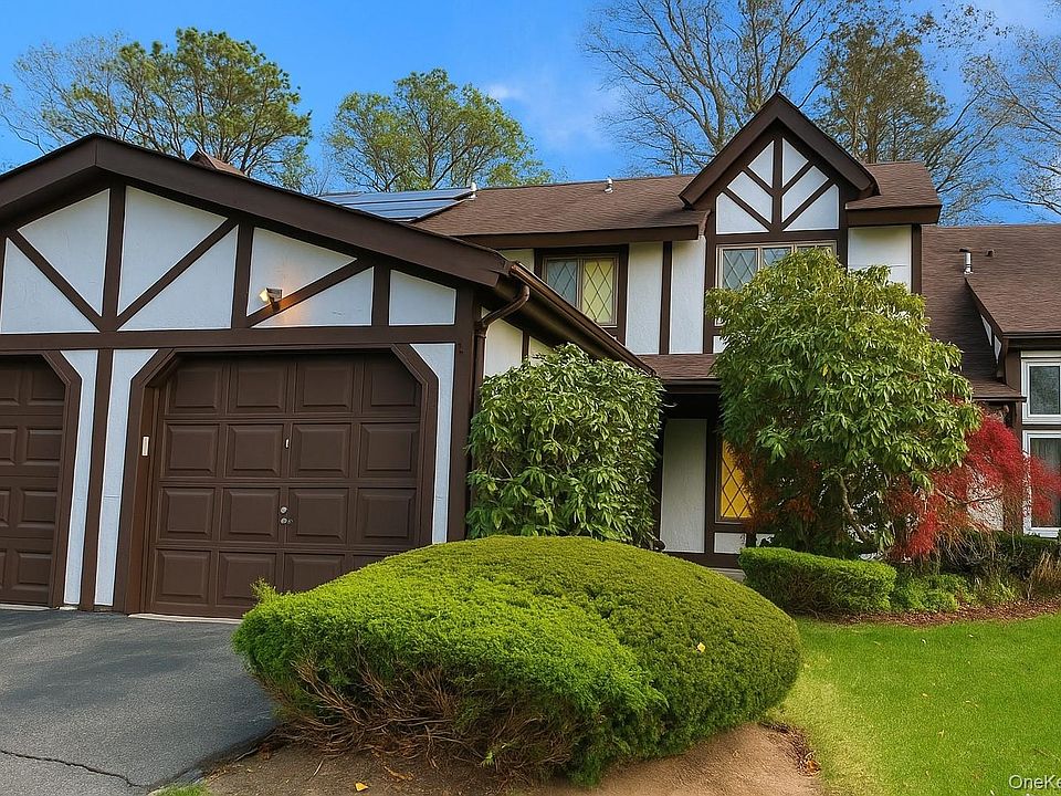 1st image of 45 Briar Hill Court