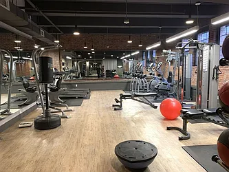 Rented by Tapiro Realty