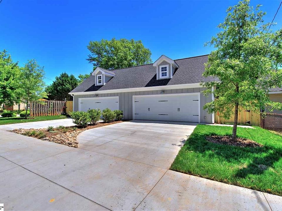 8 B Wilkins St, Greenville, SC 29605 Zillow