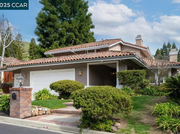 336 Live Oak Dr, Danville, CA 94506