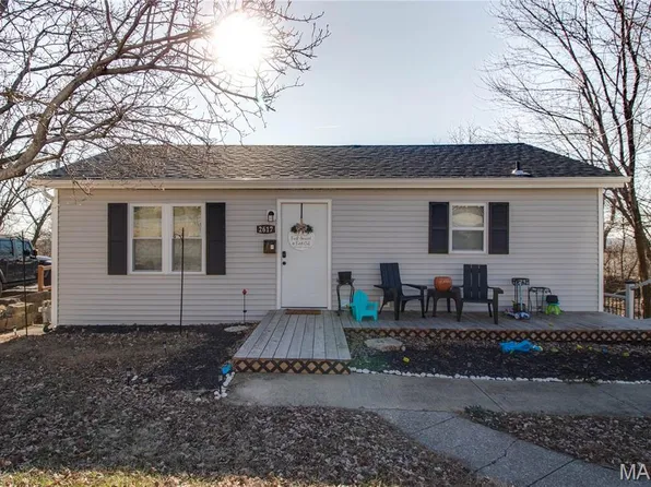 2617 Plainview Ter, Alton, IL 62002