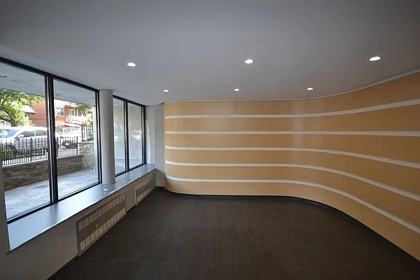 Rented by Silverstein Collection LLC  | media 13