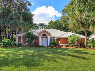 1086 Cavern Dr, Apopka, FL 32712