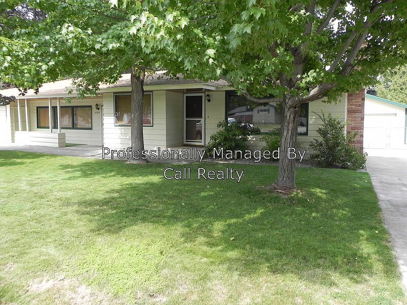 1st image of 12319 E 18th Ave