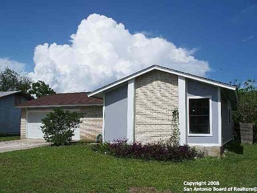 1st image of 9018 Bowline St