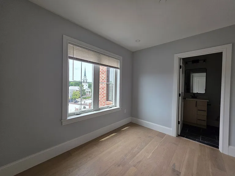 349 Market St #B1 — Photo 32