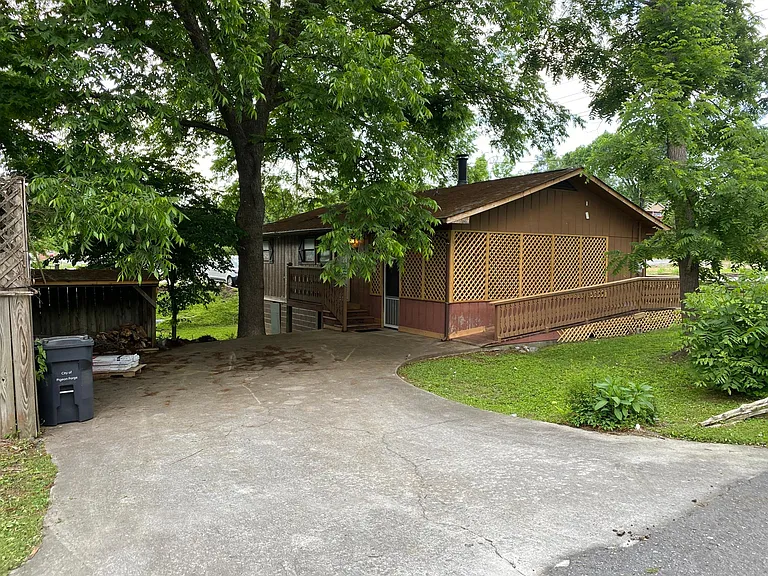 3412 Householder St — Photo 11