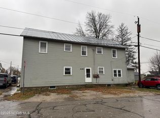 5395 Bucyrus St, Crestline, OH 44827