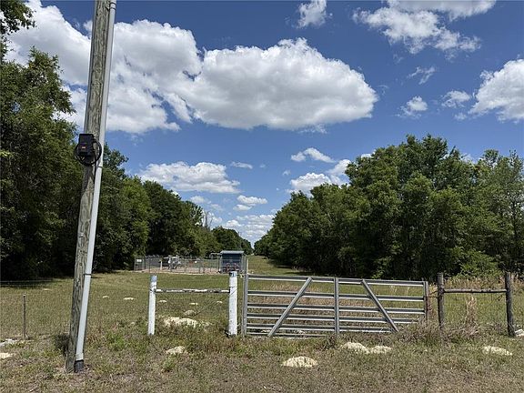 4th image of 0 NW 140TH STREET LOT 1