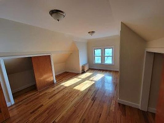 2nd image of 217 Parkville Ave #3