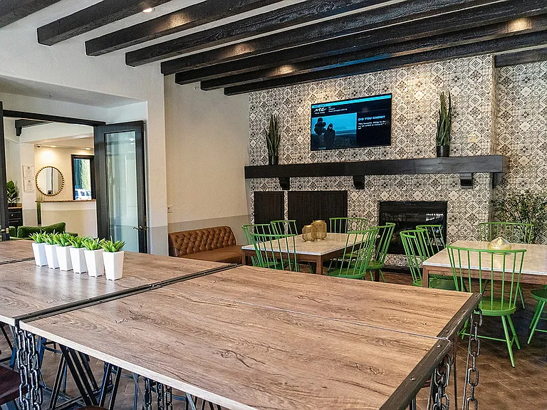 Palma Sorrento at Palm Valley — Photo 4