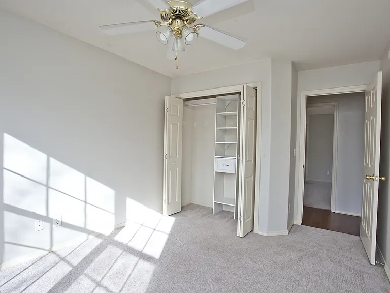 807 Sandrock Rd — Photo 14