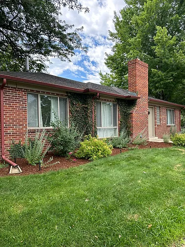 930 S Milwaukee Way Photo 1