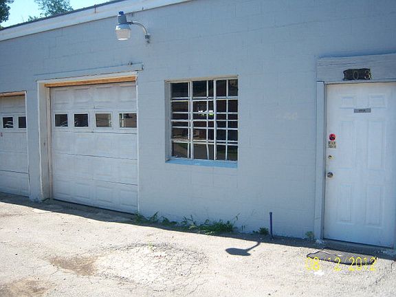 5th image of 201 Boggs Ln