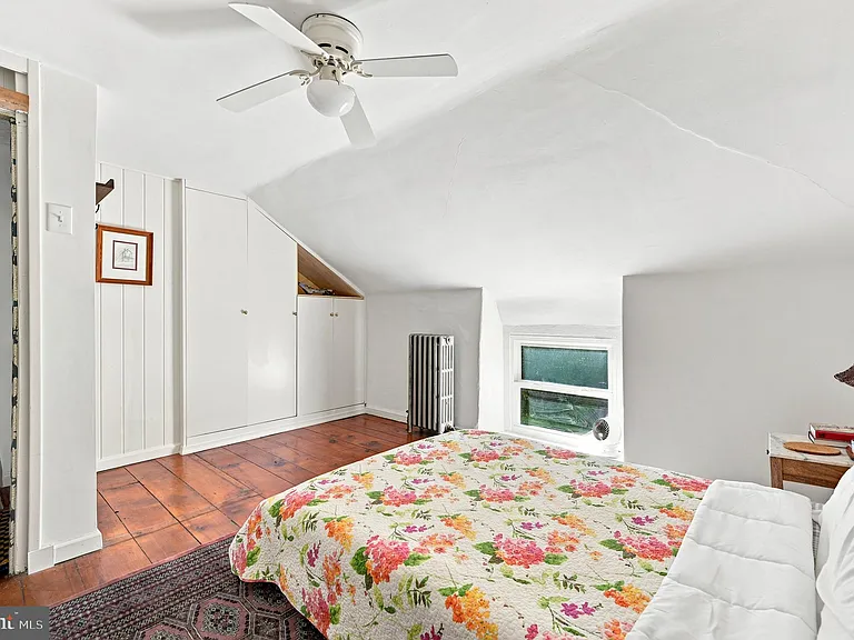 124 Grape St — Photo 21