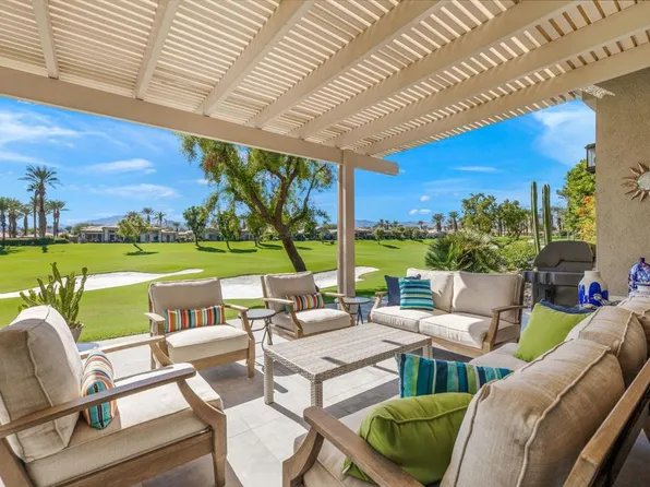 745 Box Canyon Trl, Palm Desert, CA 92211