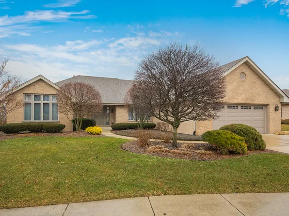 10852 Beth Dr, Orland Park, IL 60467