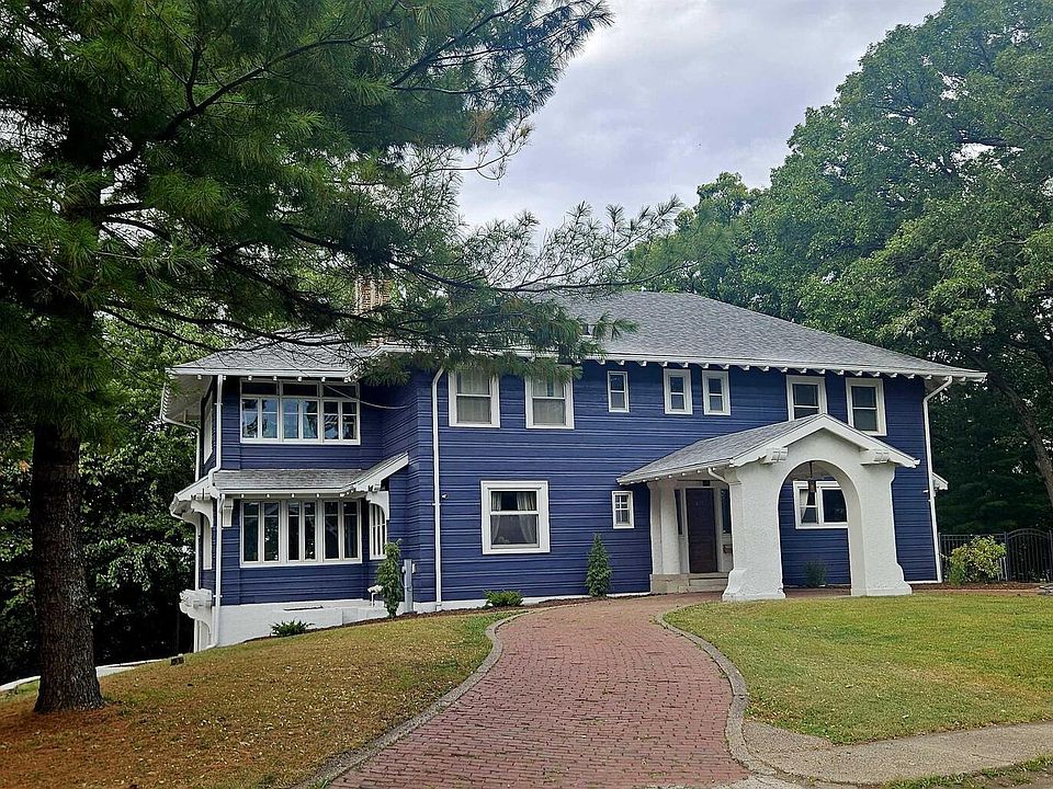 1st image of 825 20th Ave