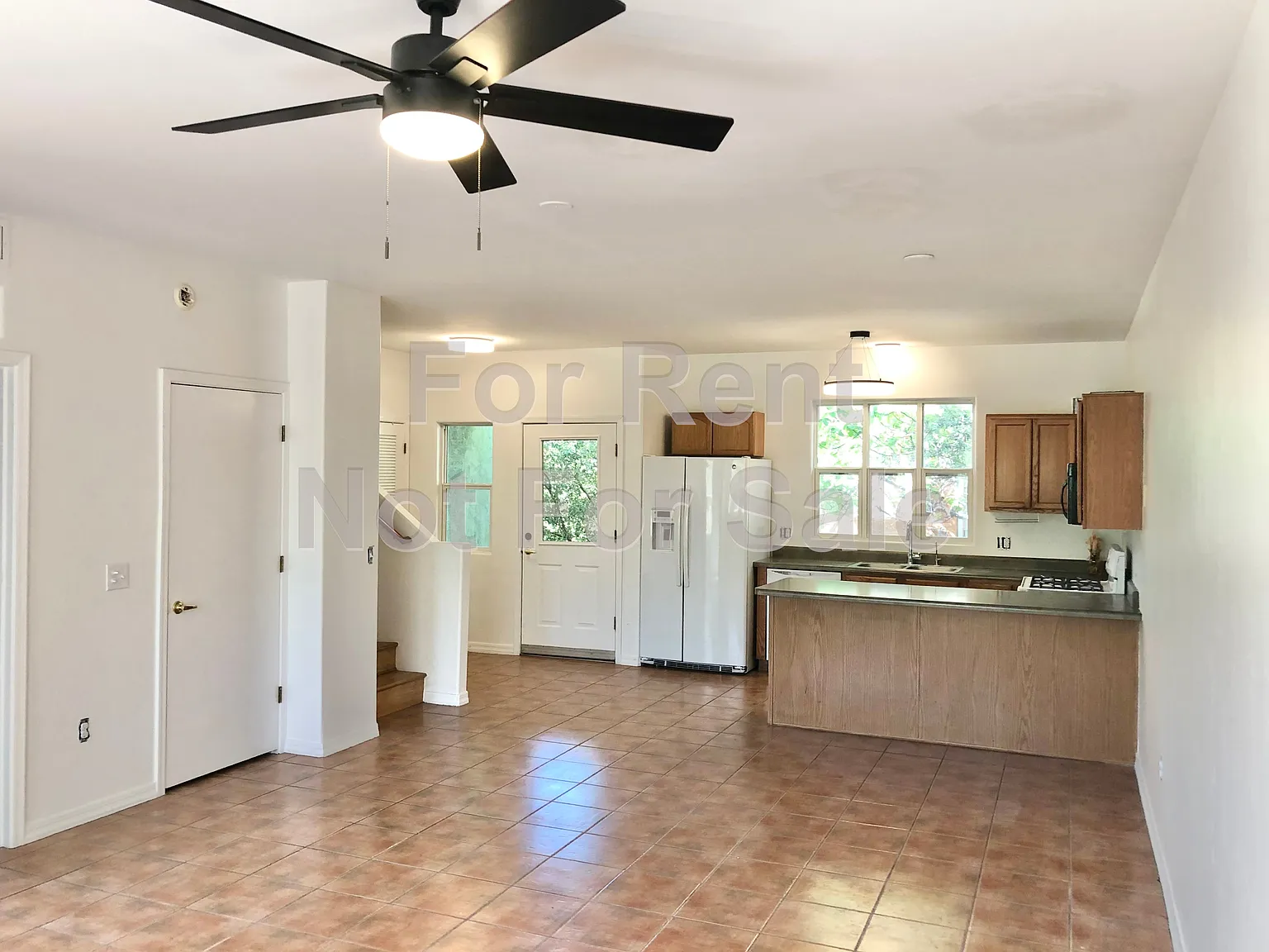 3 bed, 1467 sqft, $1,650 — Photo 4