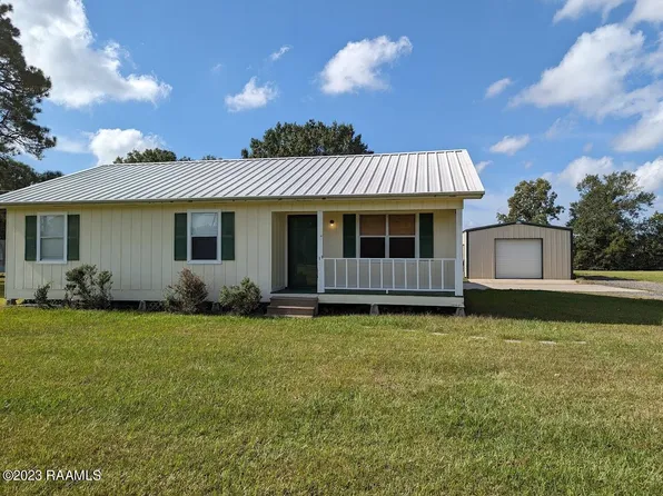 8635 Meadow Ln, Abbeville, LA 70510