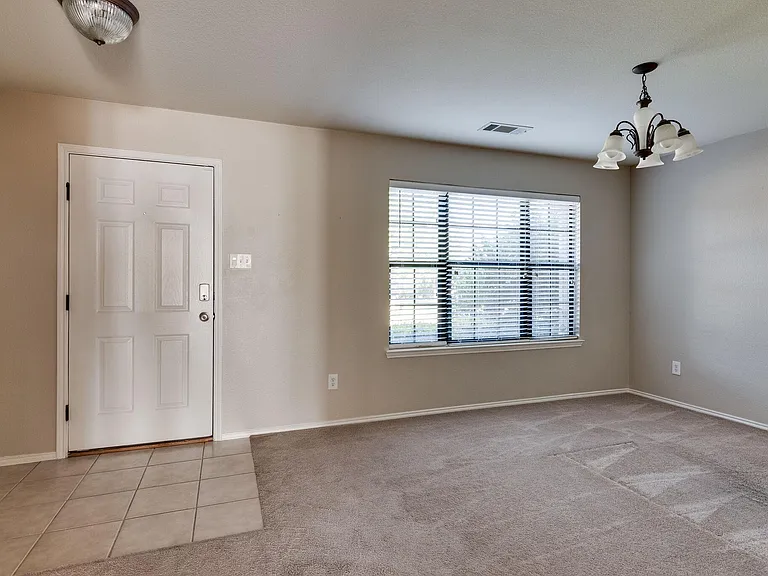 13048 Fencerow Rd — Photo 22