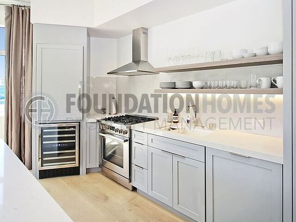 4th image of 5 Juanita Ln