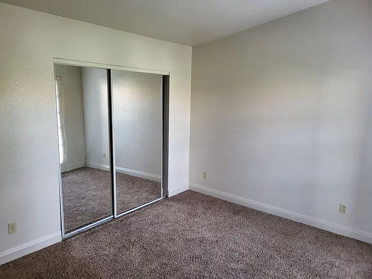 1412 Bass Dr #D — Photo 25