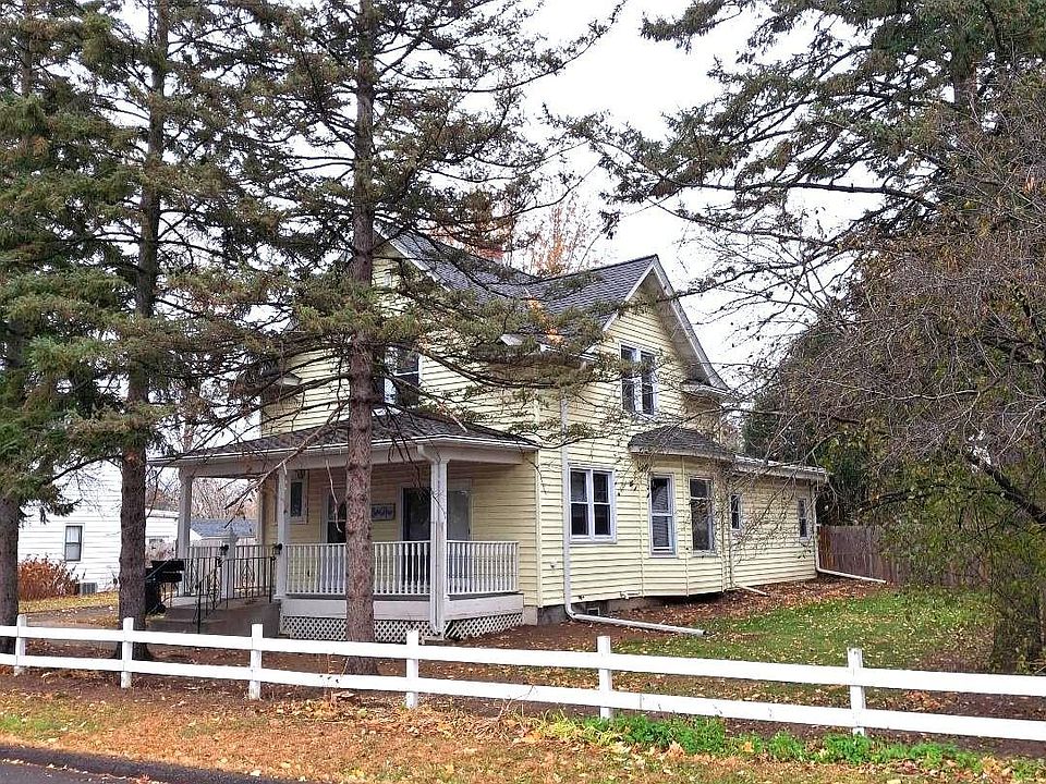 1st image of 812 McKnight Rd N