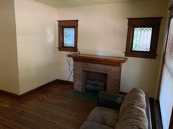 4th image of 1406 C St APT 1