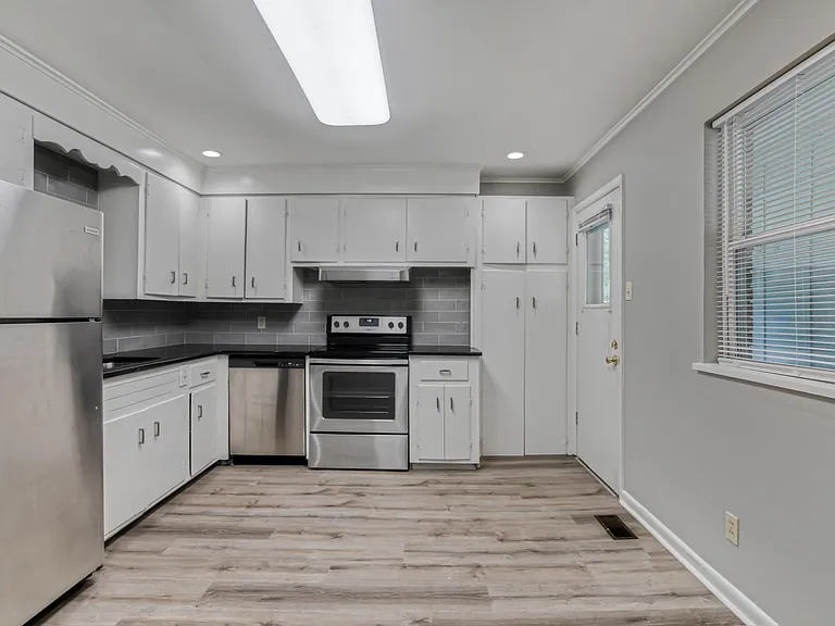 3 Garfield Cir #B — Photo 7