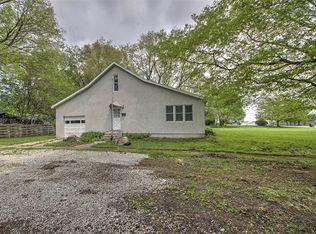 532 S Champaign St, Bement, IL 61813