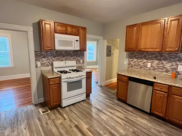 435 Quincy St APT 3, Boston, MA 02125