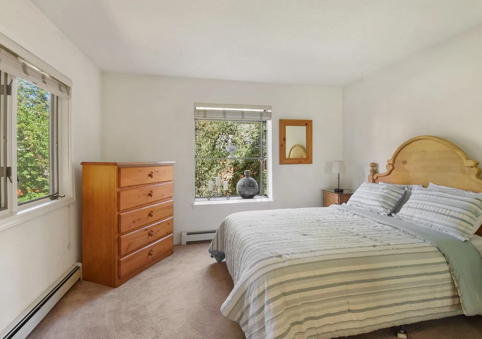 Nicely Furnished McCloud Condo — Photo 3