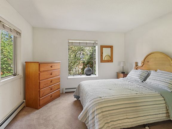 3rd image of 947 Incline Way Unit 182