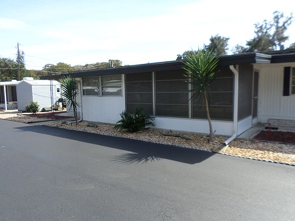 4th image of 107 Hickory Dr