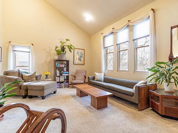 4th image of 6615 W Knollwood Cir