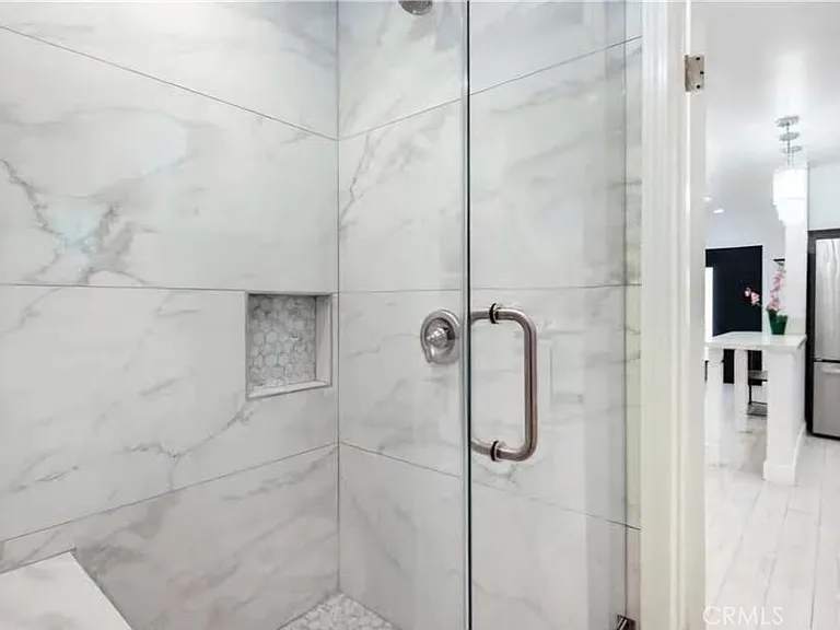 1657 S Garth Ave — Photo 17