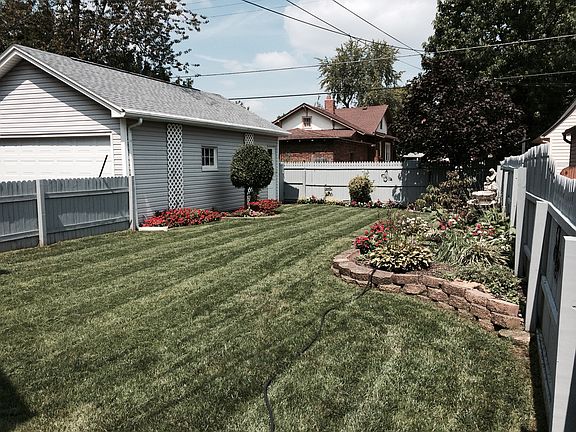 4th image of 347 Aberdeen Ave