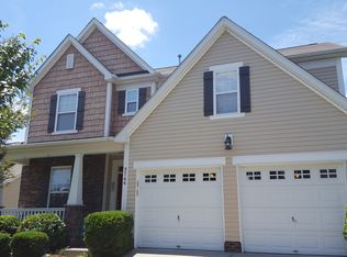 9746 Long Hill Dr, Charlotte, NC 28214