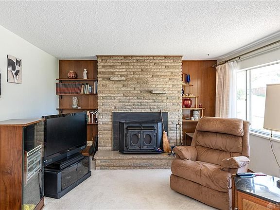 5th image of 4837 Nebraska Ave
