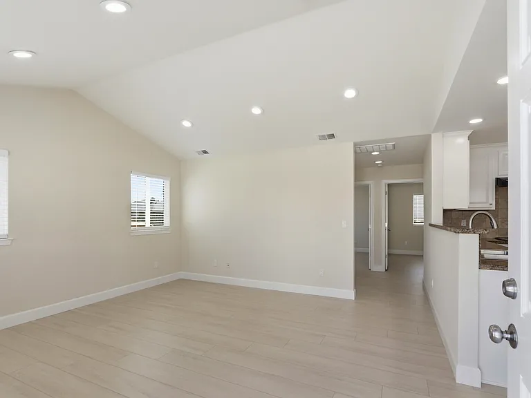 107 Kim Louise Dr #1 — Photo 5