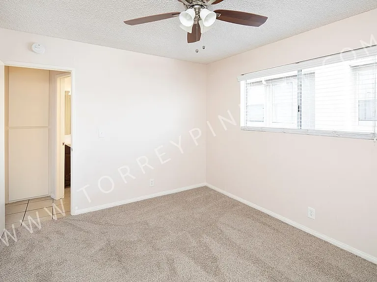 1459 Hornblend Street — Photo 10