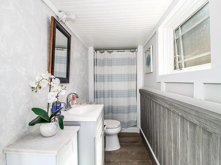 Newly renovated bathrooms