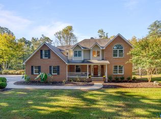 8455 Signal Hl, Afton, VA 22920