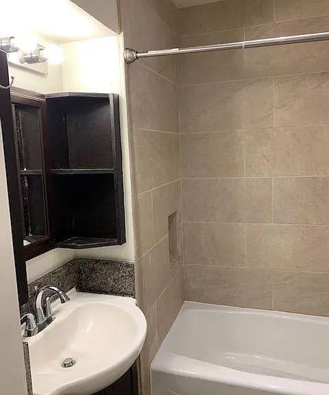24441 University Ave #B — Photo 3