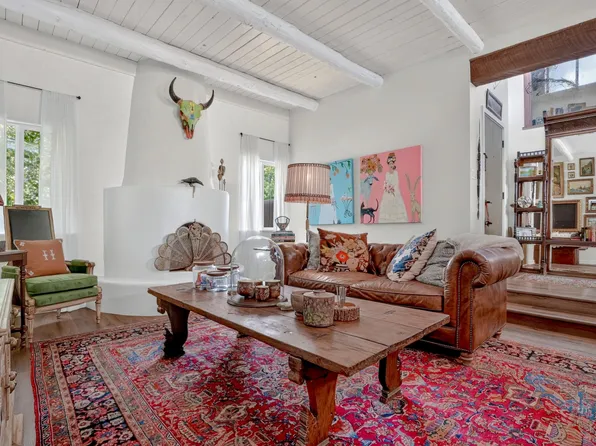 523 San Geronimo Rd Unit 1, Taos, NM 87571