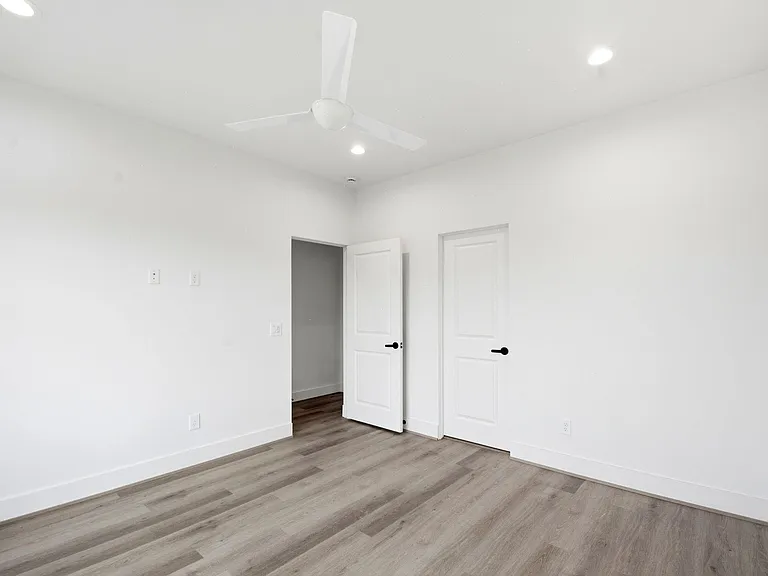 7709 Earl Rudder Way — Photo 42