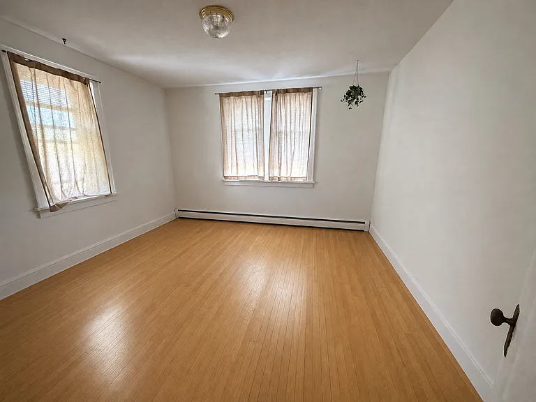 1105 Hammond Ave #4 — Photo 12