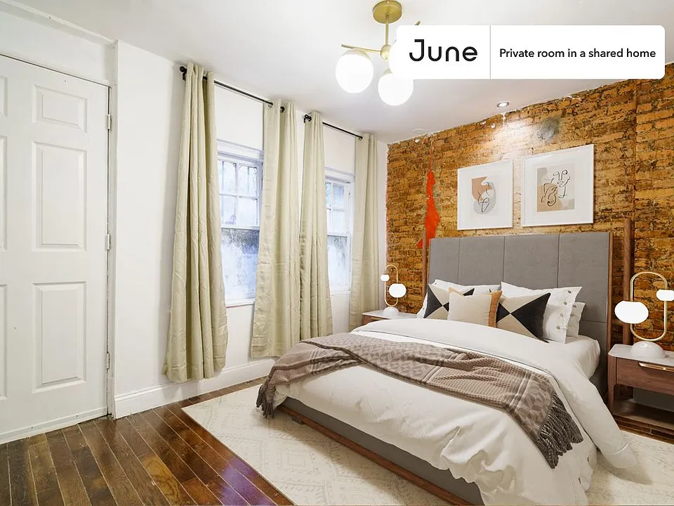 260 Lafayette Ave #B