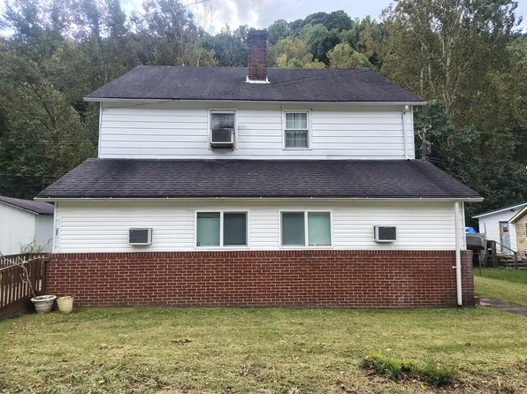 249 W Main St, Lynch, KY 40855